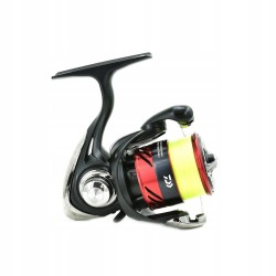 Kołowrotek Daiwa Ninja LT2000 5 łożysk + Plecionka JB4 0.13mm 10006-200