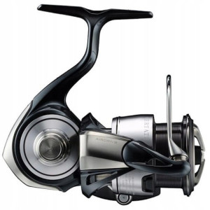 Kołowrotek Spinningowy Daiwa 24 Certate(G) LT 3000D 10BBS Płynna Praca 10424-301