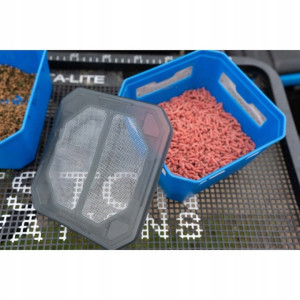 Pudełko Z Siatką Na Przynęty Preston Venta Window Tub 1.8l 3pt Na Robaki P0260017